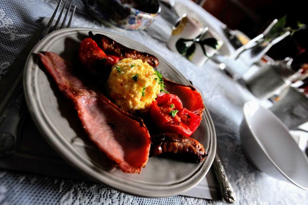 Abbey View Bed & Breakfast กัลเวย์ ภายนอก รูปภาพ