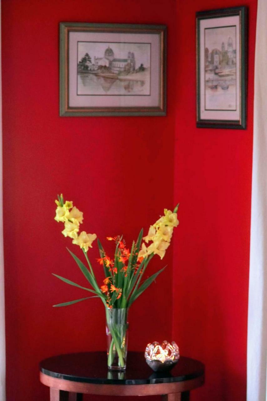 Abbey View Bed & Breakfast กัลเวย์ ภายนอก รูปภาพ